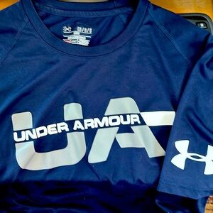 Under Armour heat gear shirt.  Excellent condition!!